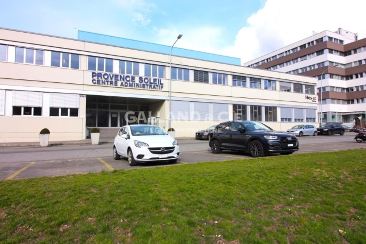 Lagerraum 135 m² in der Nähe des Stadtzentrums von Lausanne - 0