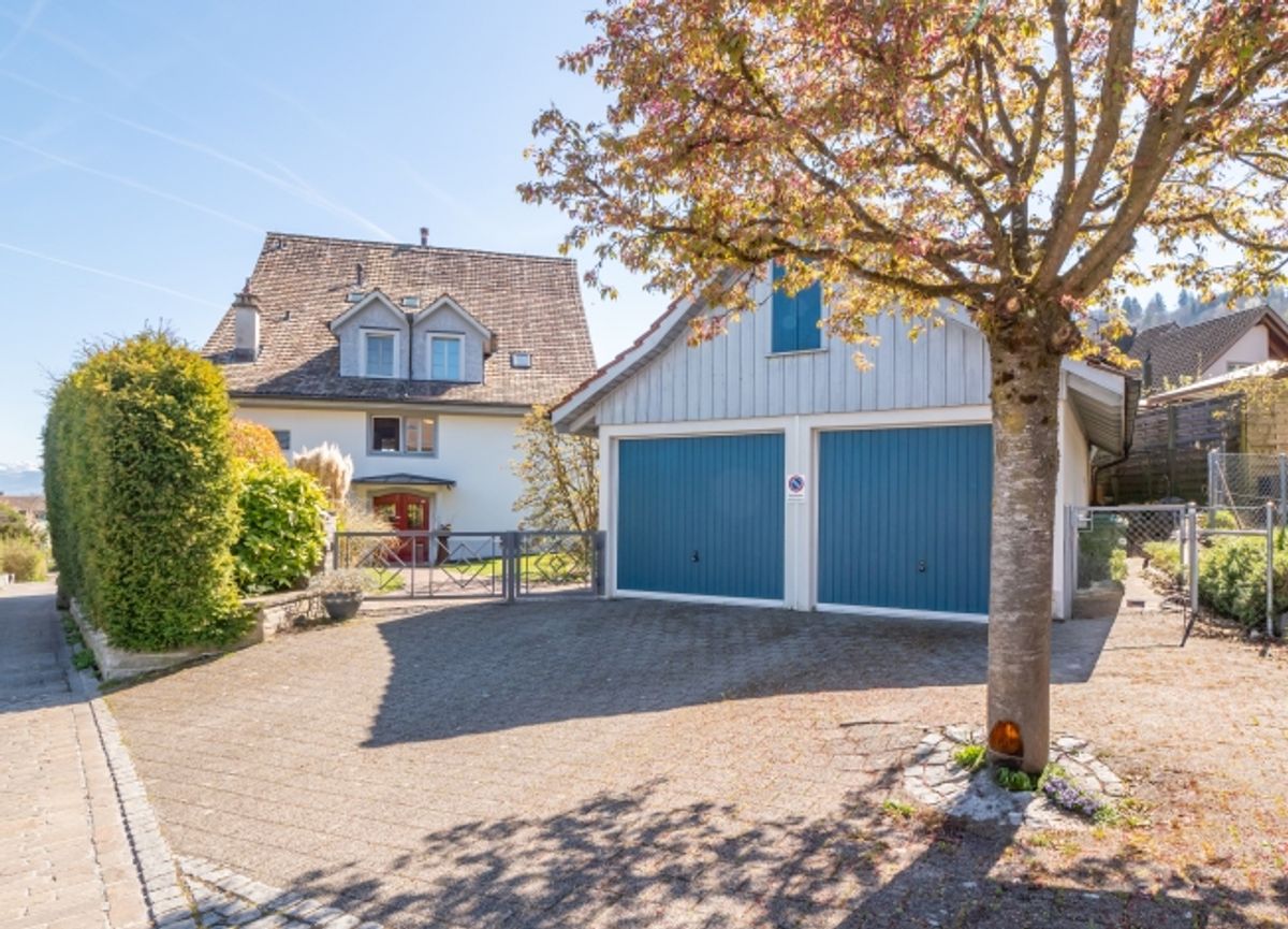 Charmantes Landhaus mit Gartenidylle - 4