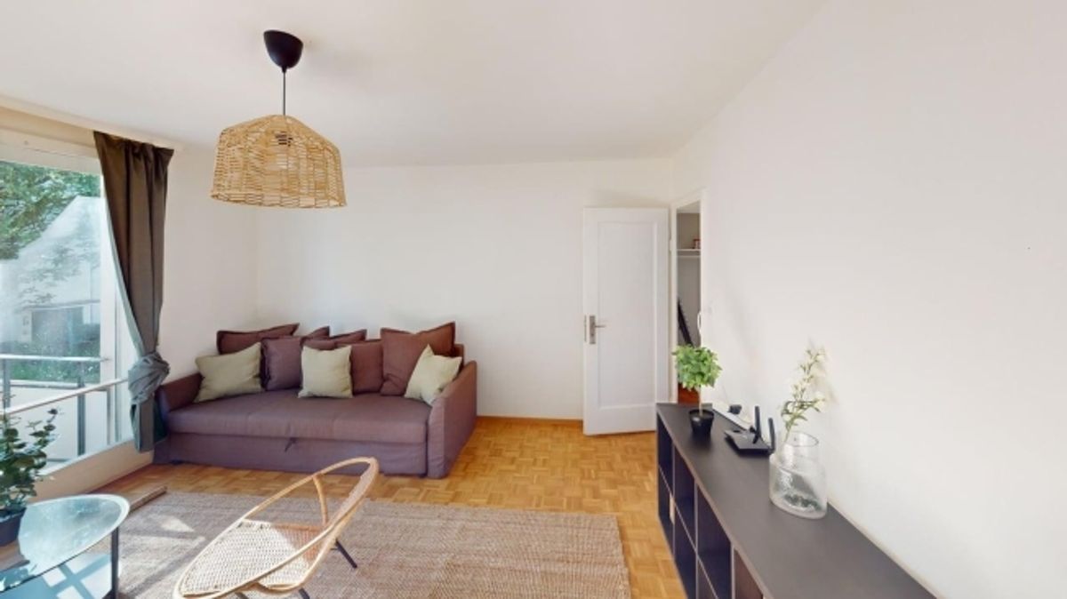 Möblierte 4-Zimmer-Wohnung in Zürich Seebach  befristet bis 31.03.2027 - 1