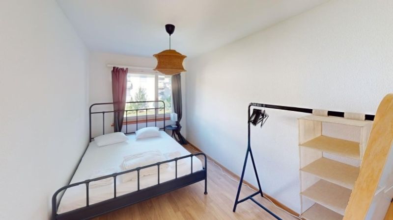 Möblierte 4-Zimmer-Wohnung in Zürich Seebach  befristet bis 31.03.2027 - 3