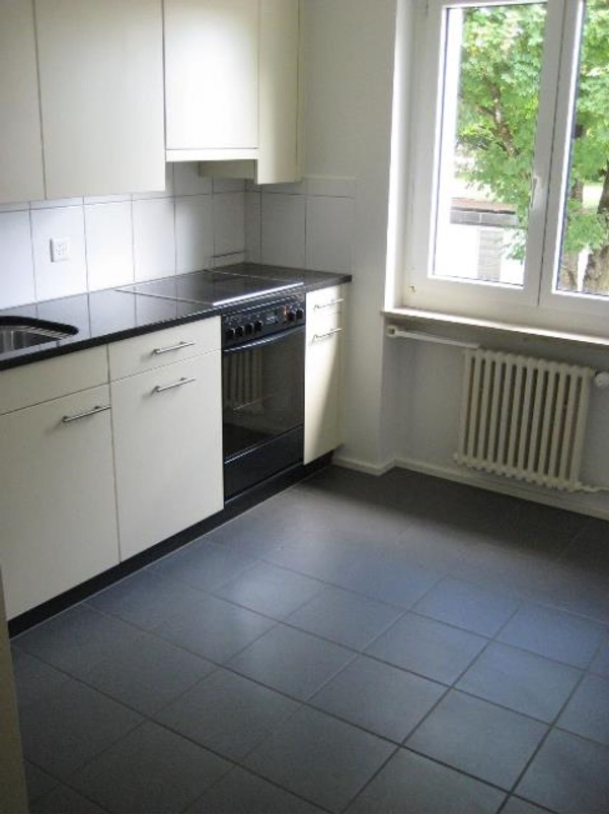 Attraktives Zuhause mit Stadt- und Schwimmbadnähe - 2