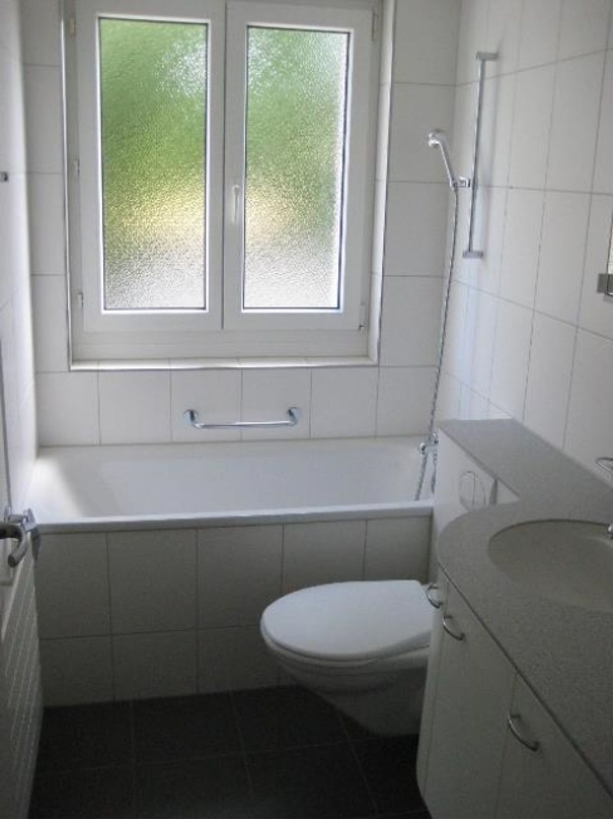 Attraktives Zuhause mit Stadt- und Schwimmbadnähe - 3