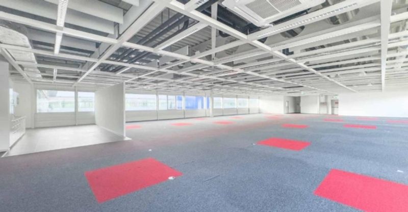Vernier - Surface de 903 m2 en attique - Immeuble IKEA - 6