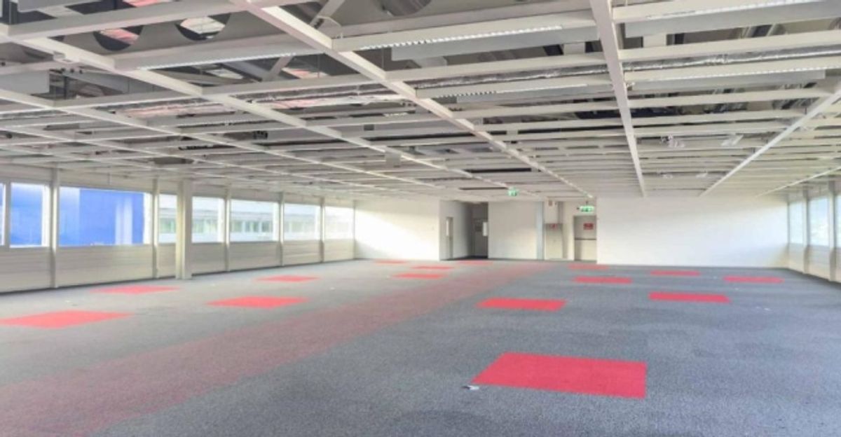 Vernier - Plateau de 5'000 m2 en attique - Immeuble IKEA - 1