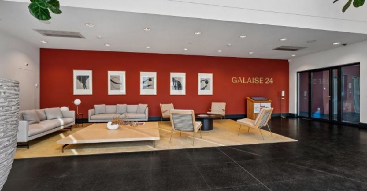Un espace moderne de 450 m² au coeur de Plan-les-Ouates - 4