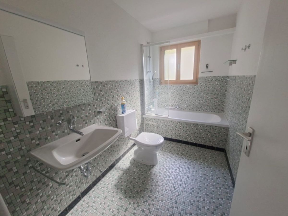 Geräumiges 5.5-Zimmer Einfamilienhaus mit Aussicht in Seewen - 11