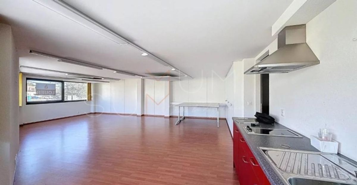 Sion Bureau 45 m² en zone industrielle 2 parkings inclus - 3