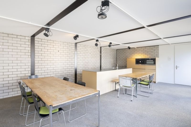 Ausgebaute und bezugsbereite Büro- und Gewerbeflächen - 6