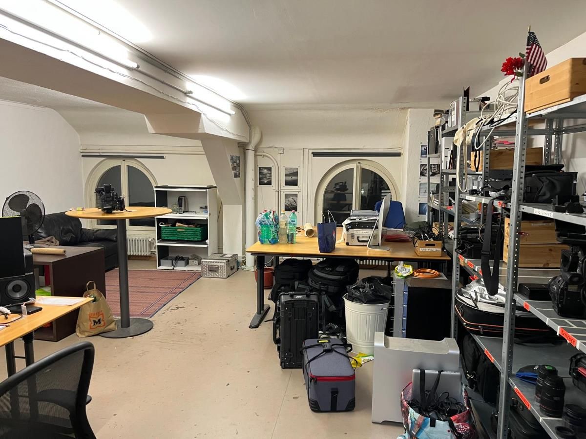Büro - 0