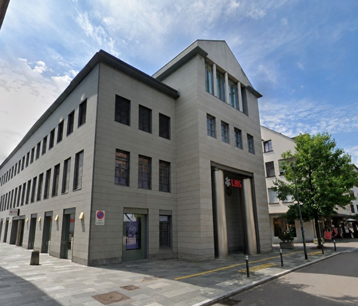 Attraktive Bürofläche mit Fitness-/Praxis-Ausbau in Rapperswil! - 0