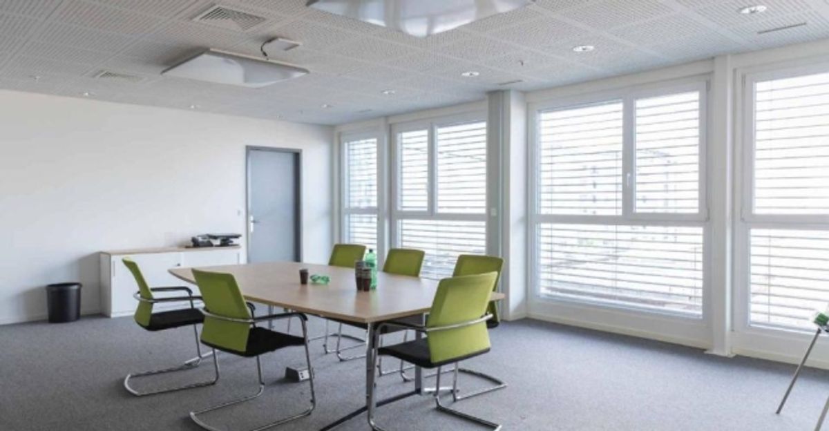 Magnifiques surfaces de bureaux - 3