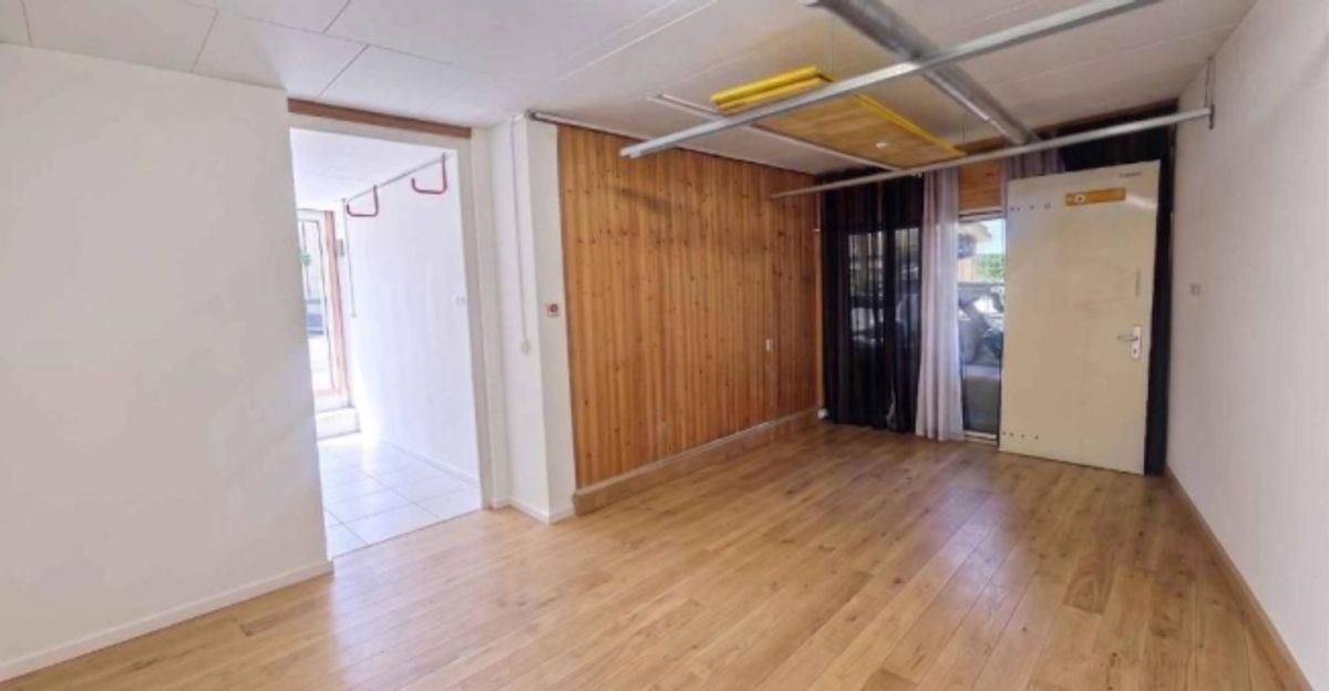 Dépôt d'environ 45m2 à Bussigny - 5