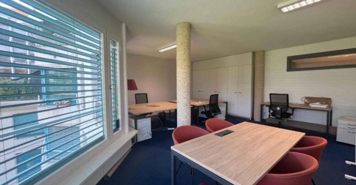 Bureaux administratifs meublés de 118 m² – Carouge - 0