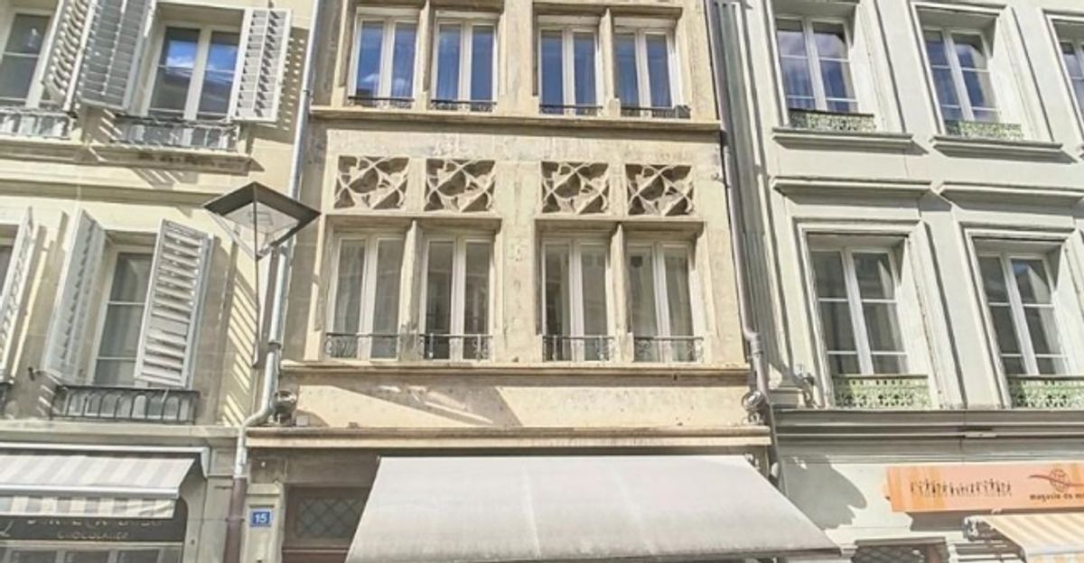 Jolie surface commerciale d'env. 50 m2 entièrement aménagée - 1