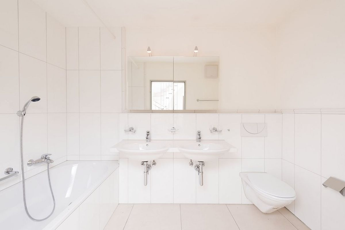 Charmante 4.5 Zimmer Wohnung im Grünen - 3