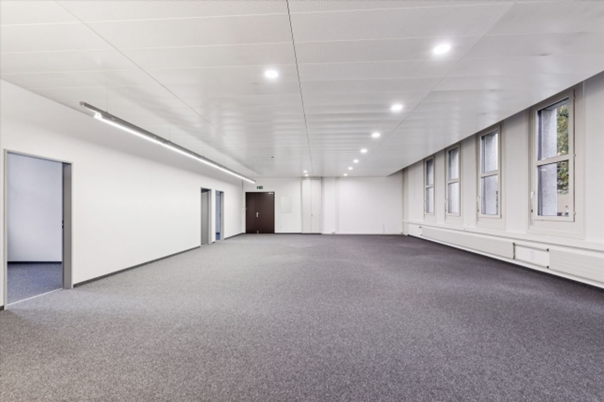 Helle Bürofläche im Zentrum von Flawil – 175m² bezugsbereit - 3