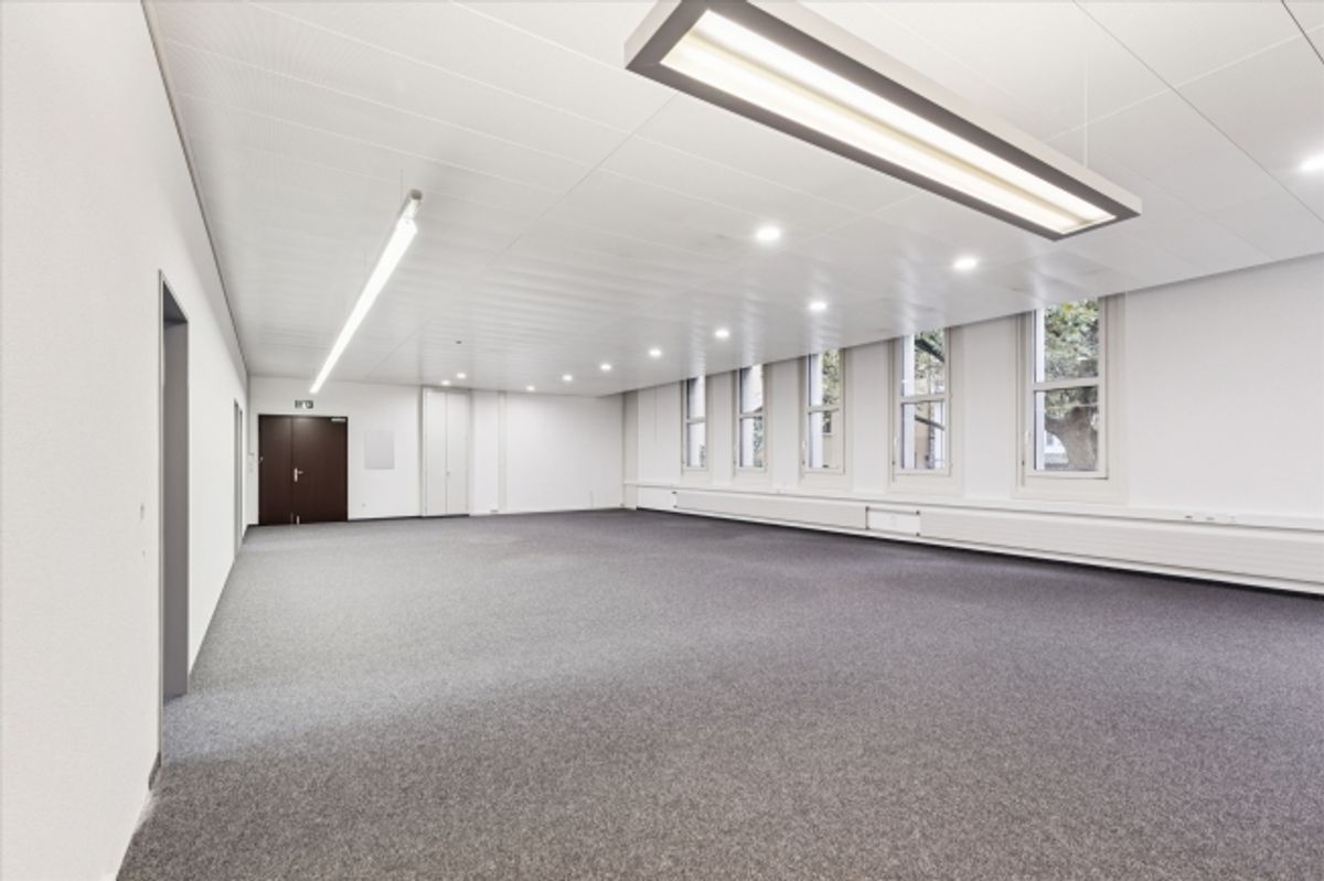Helle Bürofläche im Zentrum von Flawil – 175m² bezugsbereit - 4