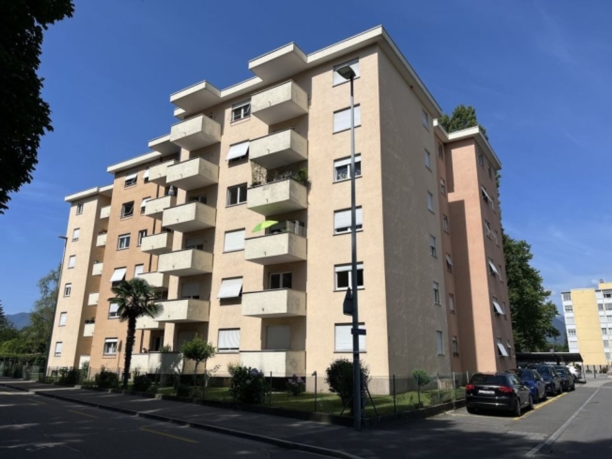 Grazioso 3.5 locali in zona strategica a Locarno - 0