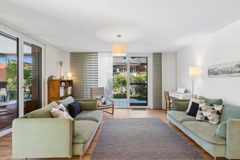 Zentral, ruhig und lichtdurchflutet - Ihr neues Zuhause im Herzen von Hettlingen - 5
