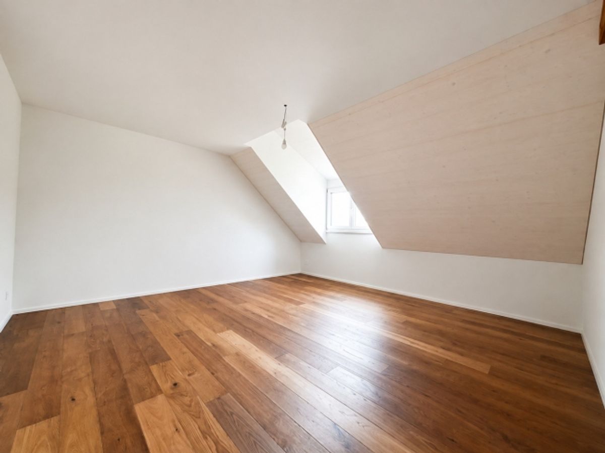 Ihr grosszügiges Zuhause Traumhaft renovierte 5.5-Zimmerwohnung - 3