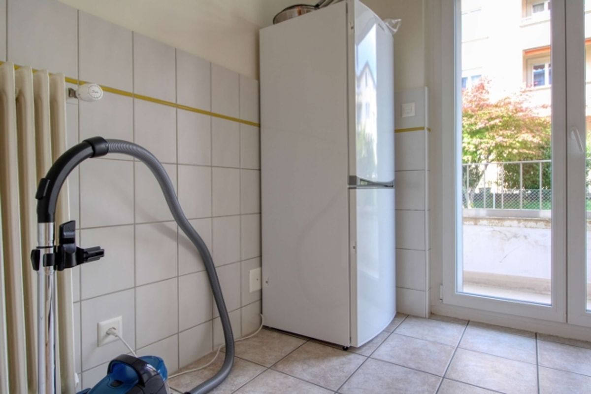 Modern Coliving with Green Surroundings and City Access in Lausanne-Béthusy - 10