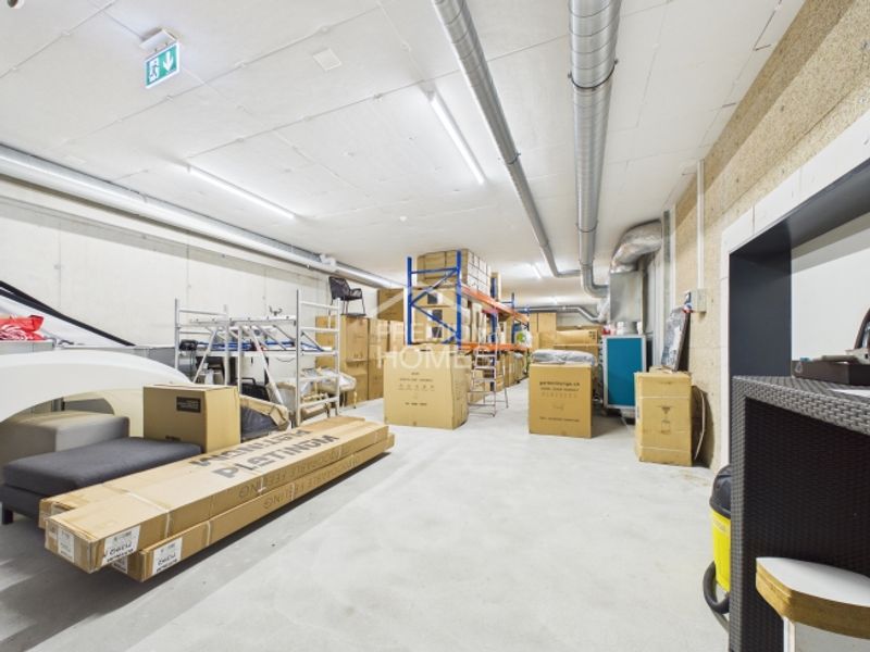 Gewerbe im 2 OG mit Lager und Dachterrasse - 11