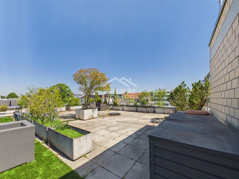 Gewerbe im 2 OG mit Lager und Dachterrasse - 13