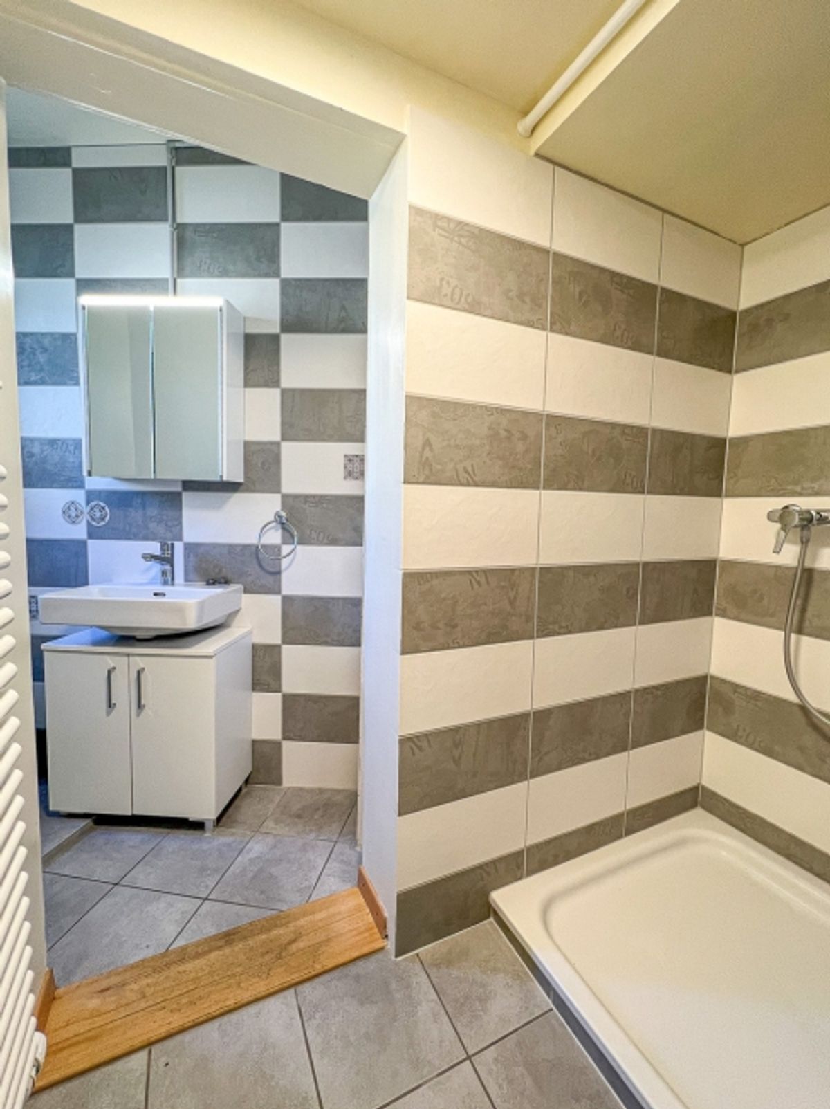 3-Zimmer-Wohnung mit grosser Terrasse von ca. 25 m2 - 6