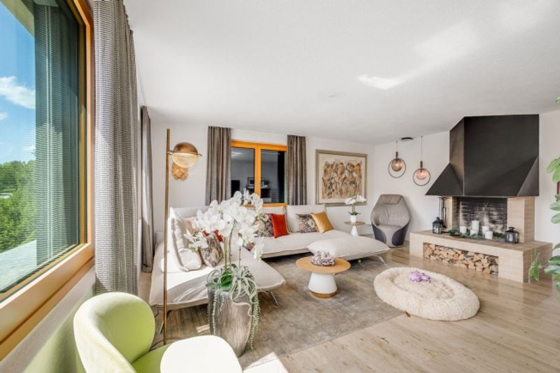 Ruhig gelegenes Doppeleinfamilienhaus mit Ausbaupotenzial bis auf 5 Zimmer! - 5