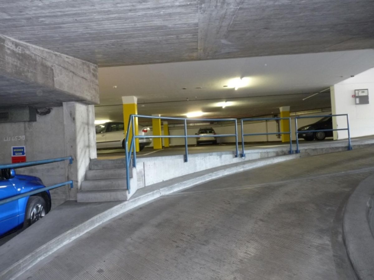 *Aktion* - Wir haben Platz für Ihr Auto - Nähe Bahnhof und Zentrum! - 3