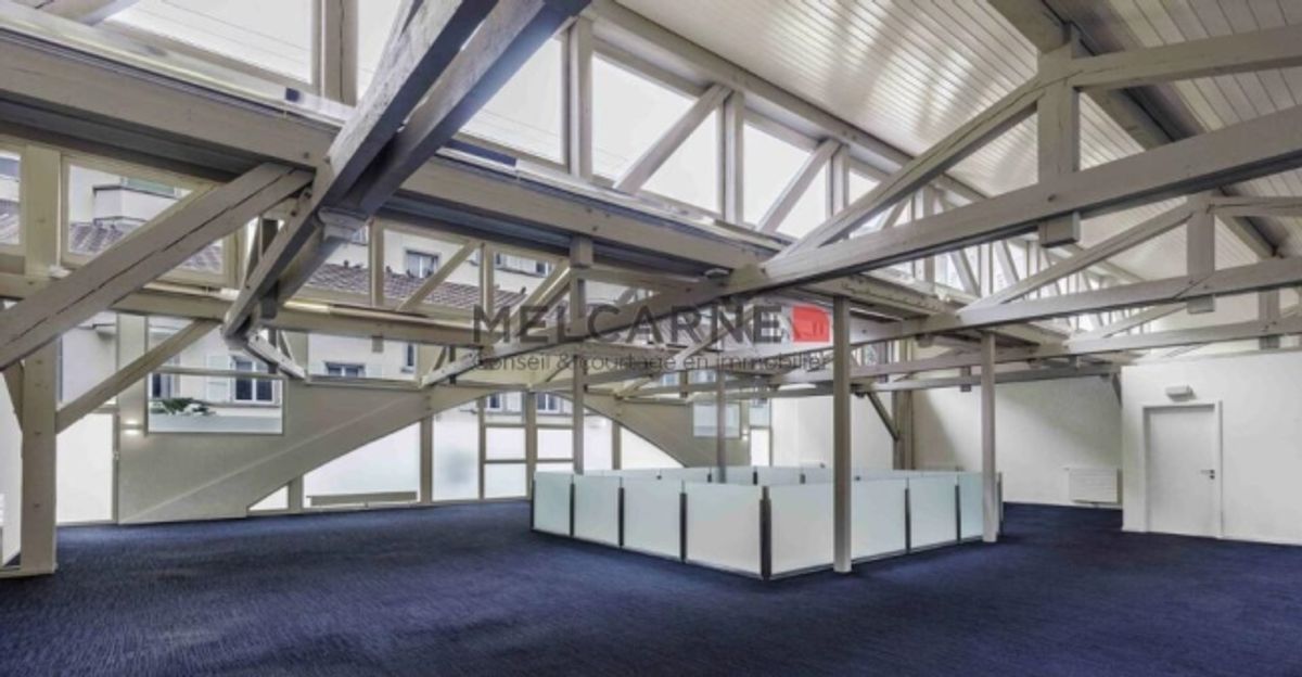 Surface d'environ 1'350 m2 à louer en plein coeur de Genève - 1