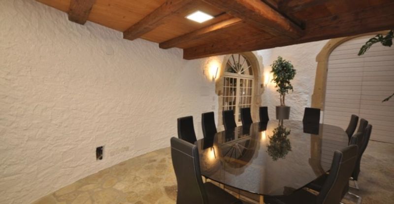 Bureaux au Château de Peseux - 8