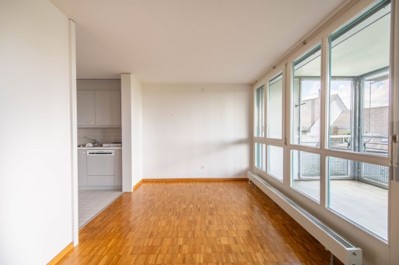 Grosszügig, im Grünen und mit eigener Waschküche & grossem Balkon! - 6