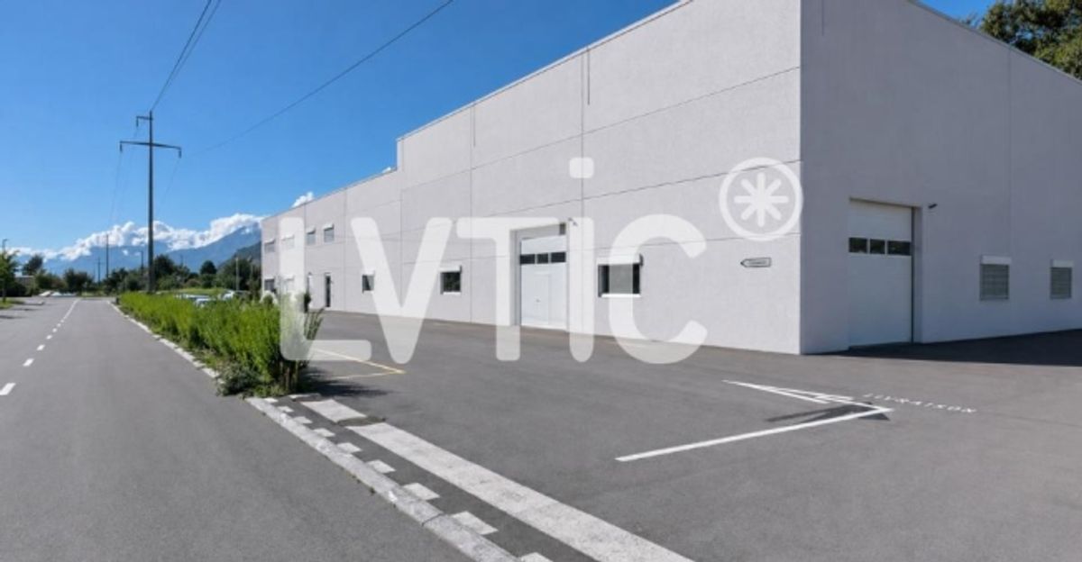 Bureaux, laboratoire, showroom de 620 m2 div. à louer à Sierre - 9