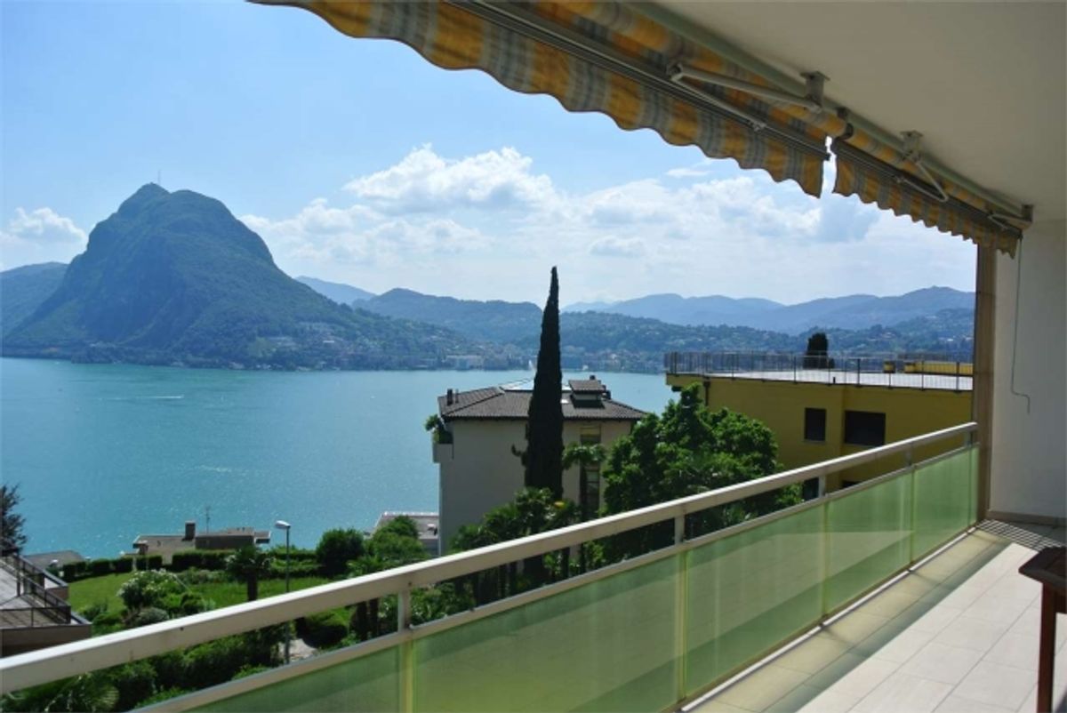 Castagnola - 2.5 Zimmer Wohnung mit atemberaubender Aussicht - 0