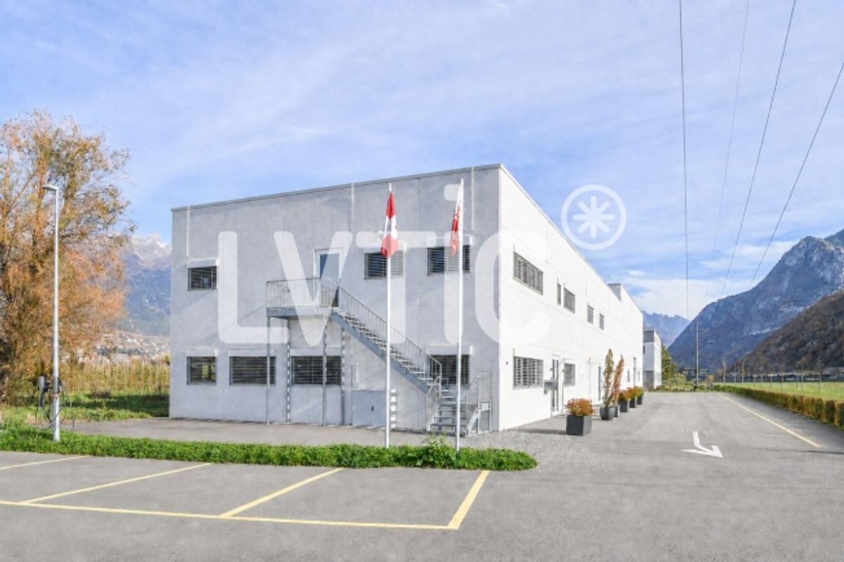 Büros, Labor, Showroom 620 m2 div. zu vermieten in Sierre - 7