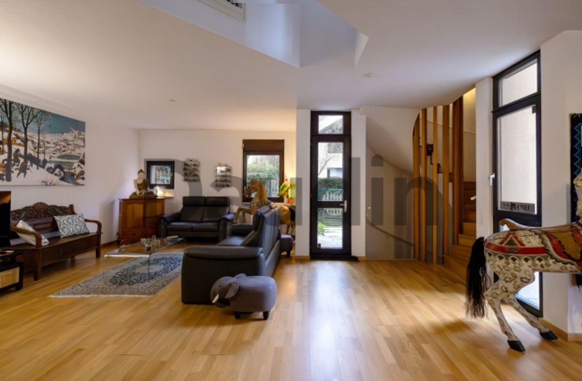 Wunderschöne 6-Zimmer-Architektenvilla in ruhiger Wohnlage - 3