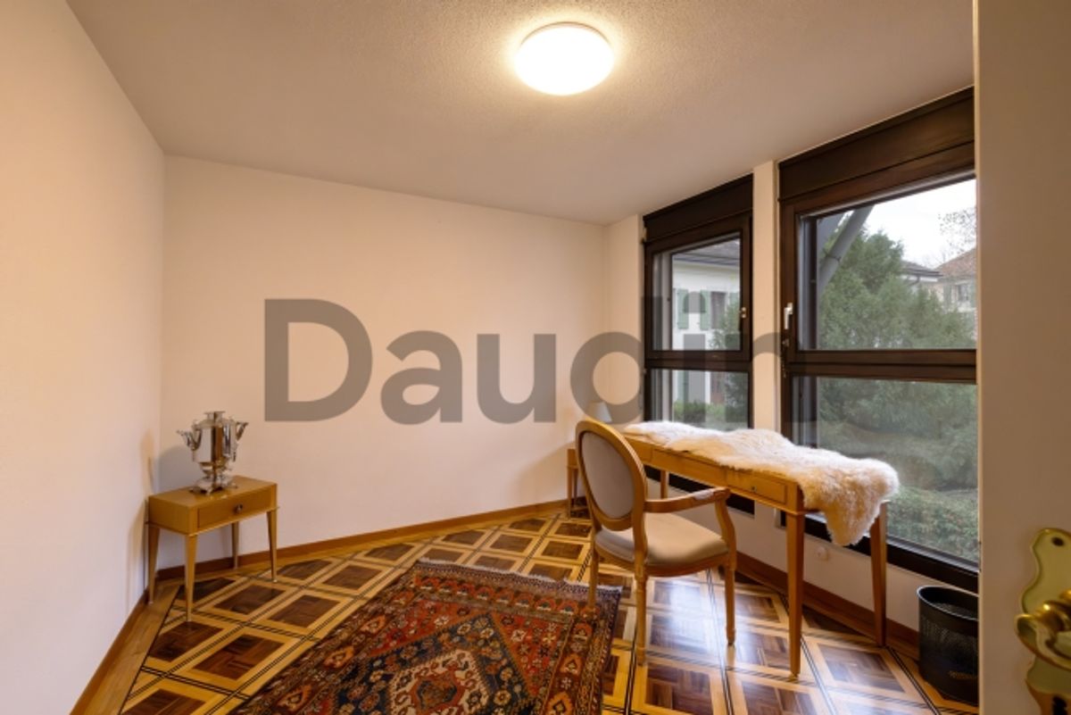 Wunderschöne 6-Zimmer-Architektenvilla in ruhiger Wohnlage - 6