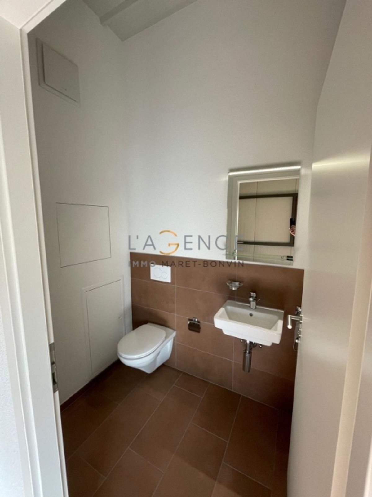 Kommerzieller Raum von 50 m² ideal gelegen in Savièse - 5