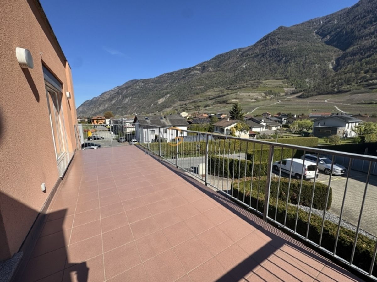 Zu verkaufen – helles 4.5-Zimmer-Apartment - 0