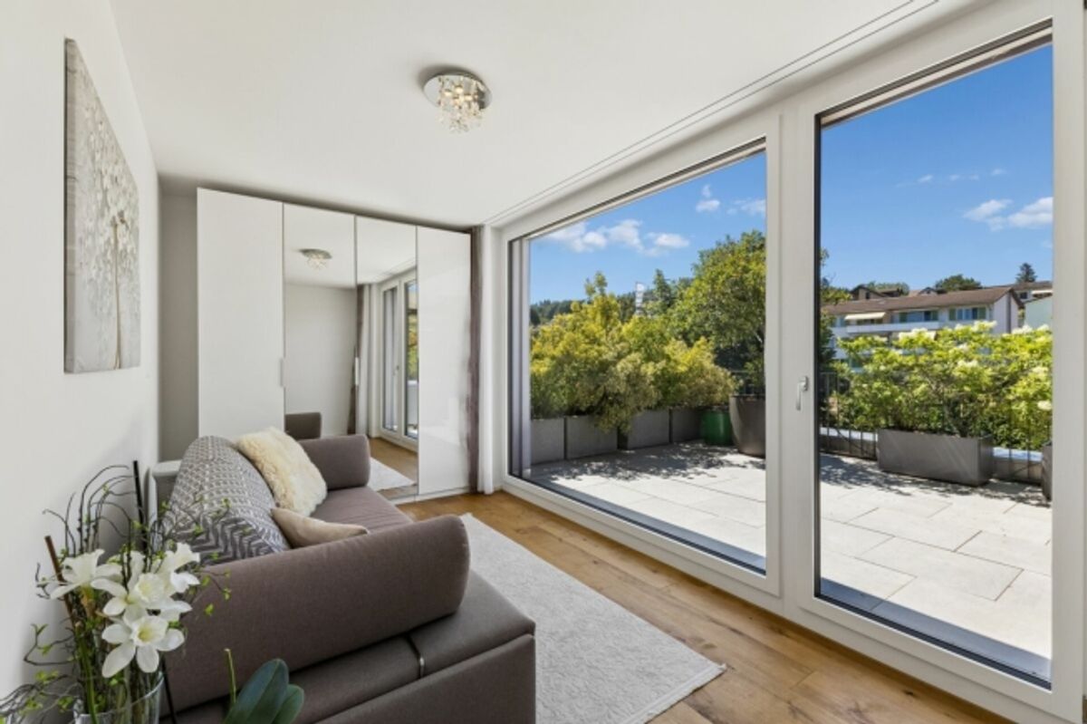 Exklusive 4.5-Zimmer-Attikawohnung mit Seeblick - 11