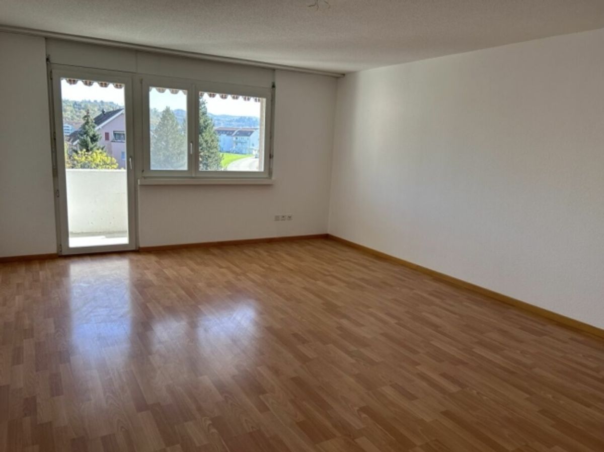 3.5 Zimmerwohnung im 3.Stock mit Lift - 2