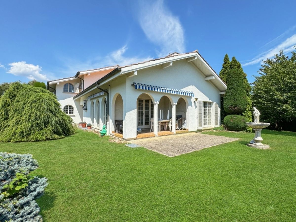 Villa individuell in Founex - 0