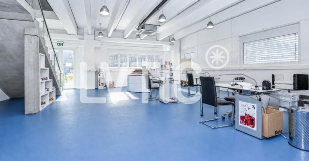 Bâtiment industriel de 1560 m2 à louer à Sierre - 7