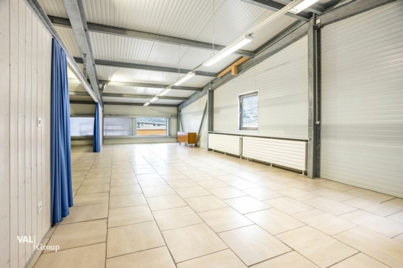 Grosszügige Lager- und Gewerbehalle an optimaler Lage für Ihr Unternehmen - 8