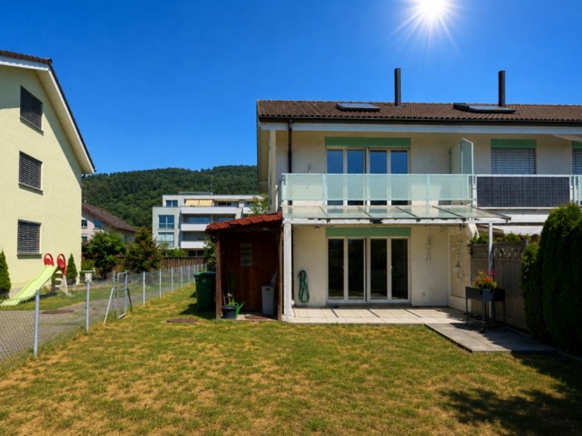 IHR NEUES ZUHAUSE MIT GARTEN IN RUHIGER WOHNLAGE - 1
