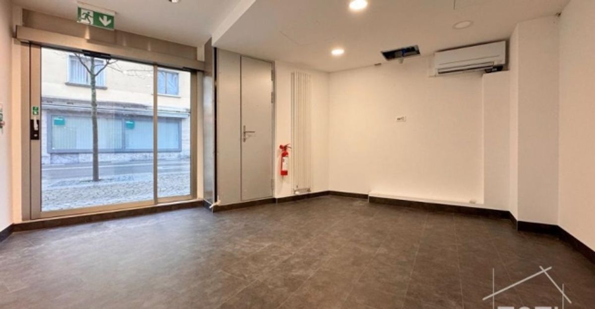 Immeuble commercial de qualité en plein coeur de ville - visibilité et potentiel - 5
