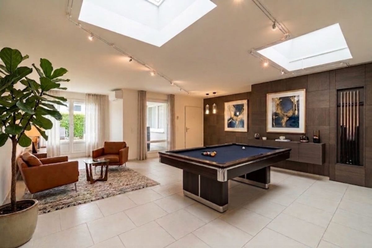 5.5 Zimmer Attikawohnung mit 550 m² Gartenterrasse, ein Traum - 1