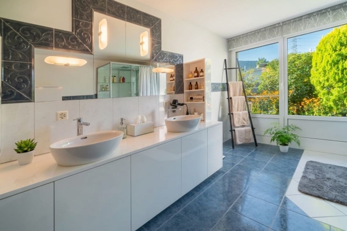 5.5 Zimmer Attikawohnung mit 550 m² Gartenterrasse, ein Traum - 4