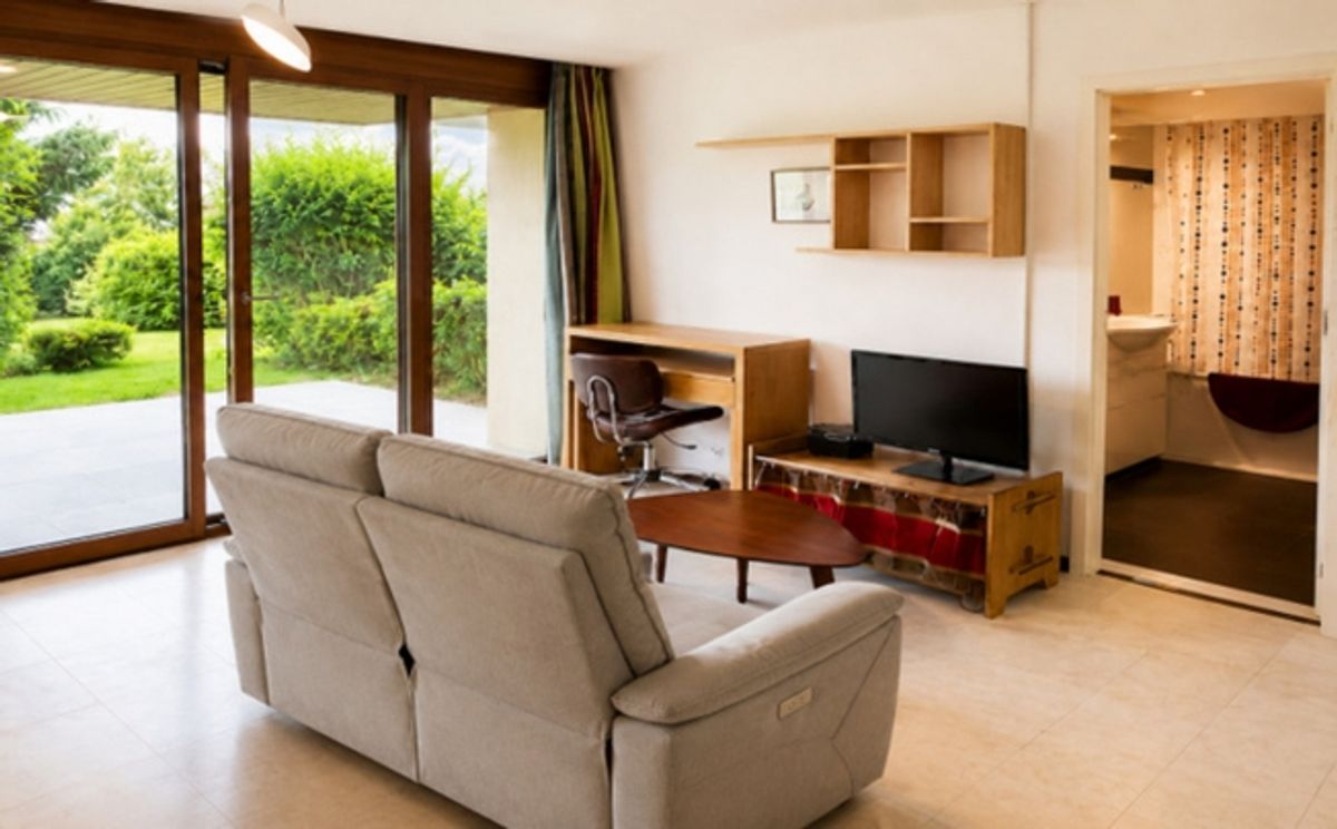 Selten in Saint-Sulpice VD – Elegante 2,5-Zimmer-Wohnung, ausgestattet und möbliert mit Terrasse - 2
